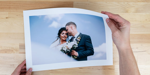 How to Choose Between Canvas Prints and Photo Prints?